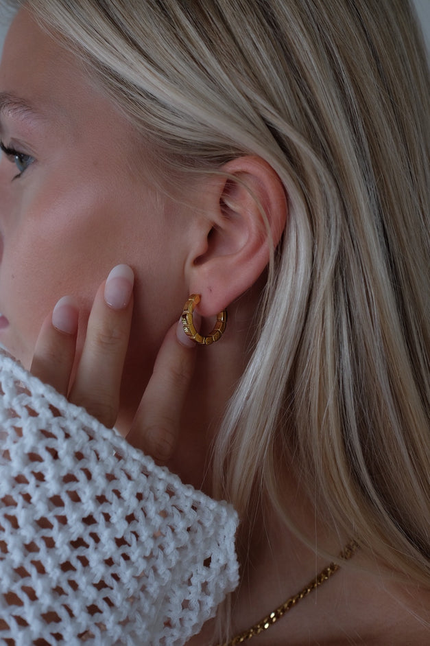 BREK1402 - 1104 by MAR