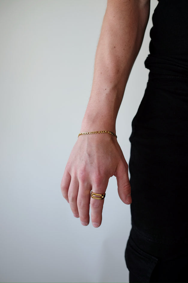 ÁGÚ2212 - 1104 by MAR