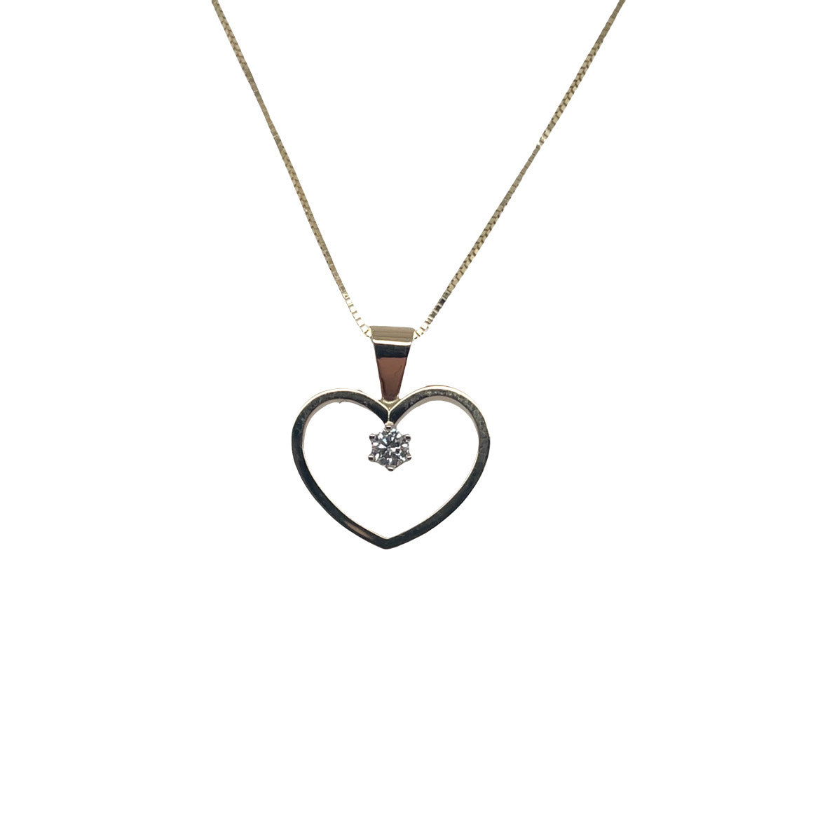 Handsmíðað hjarta með demanti